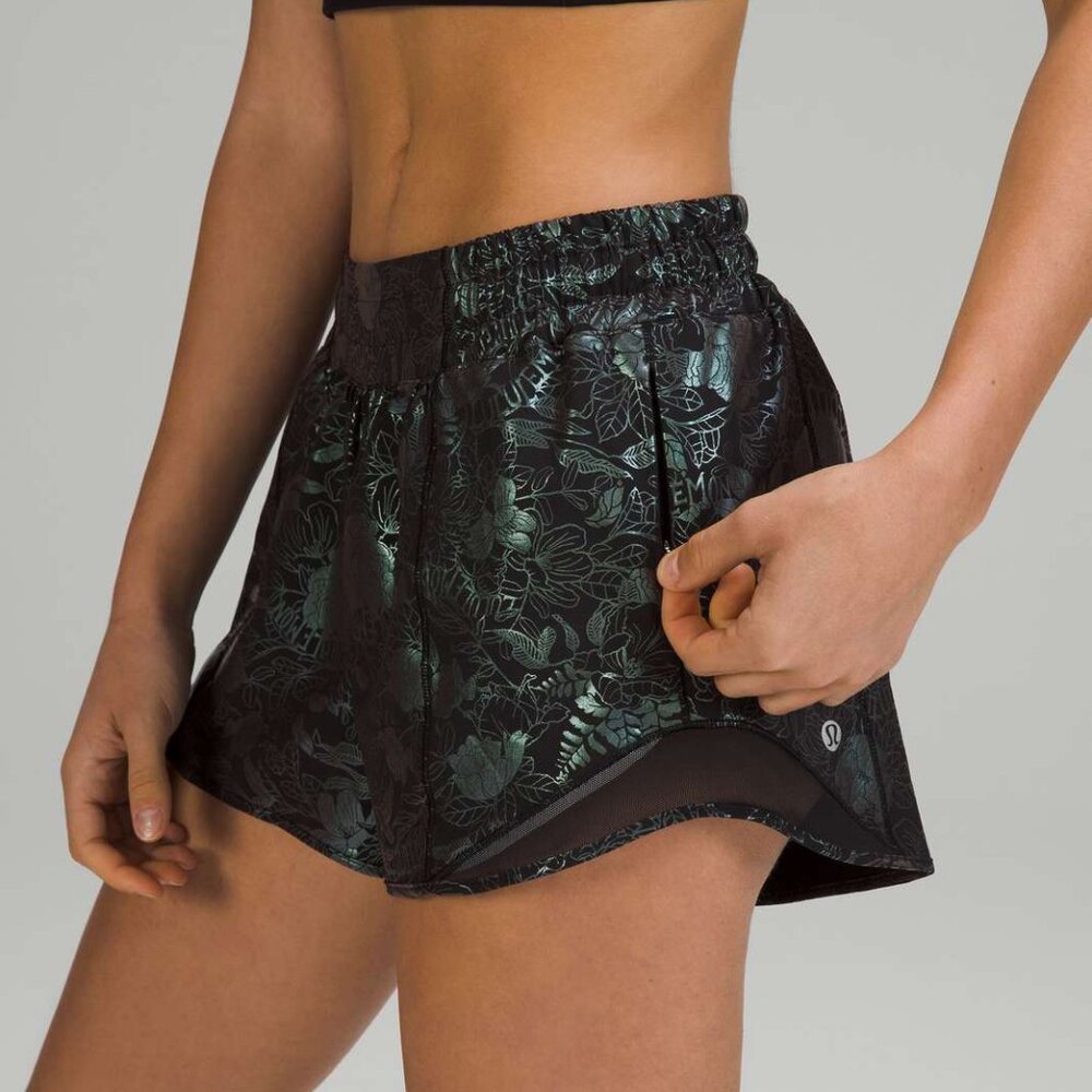 Lululemon Hotty Hot Low-Rise Lined Short 4" Logo Flourish Black Iridescent Foil
